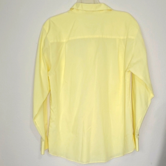 Foxcroft Pastel Yellow Button Down Shirt Pocket Wrinkle Free Long Sleeve Preppy - Picture 8 of 8